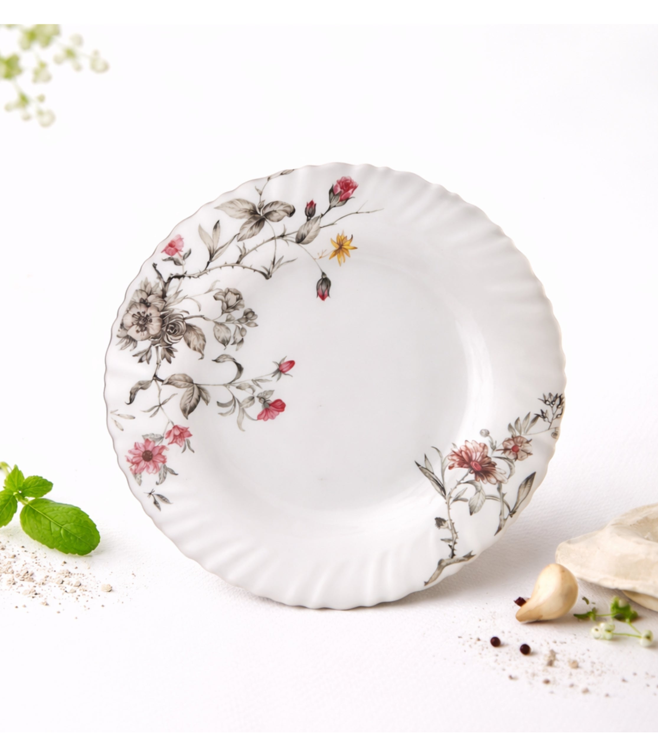Farfurie Arcopal Cu Model Floral 8.5 inch