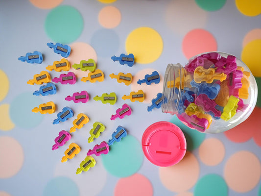 Ascutitoare Plastic Chitara En-gross (70 Buc/Bol)