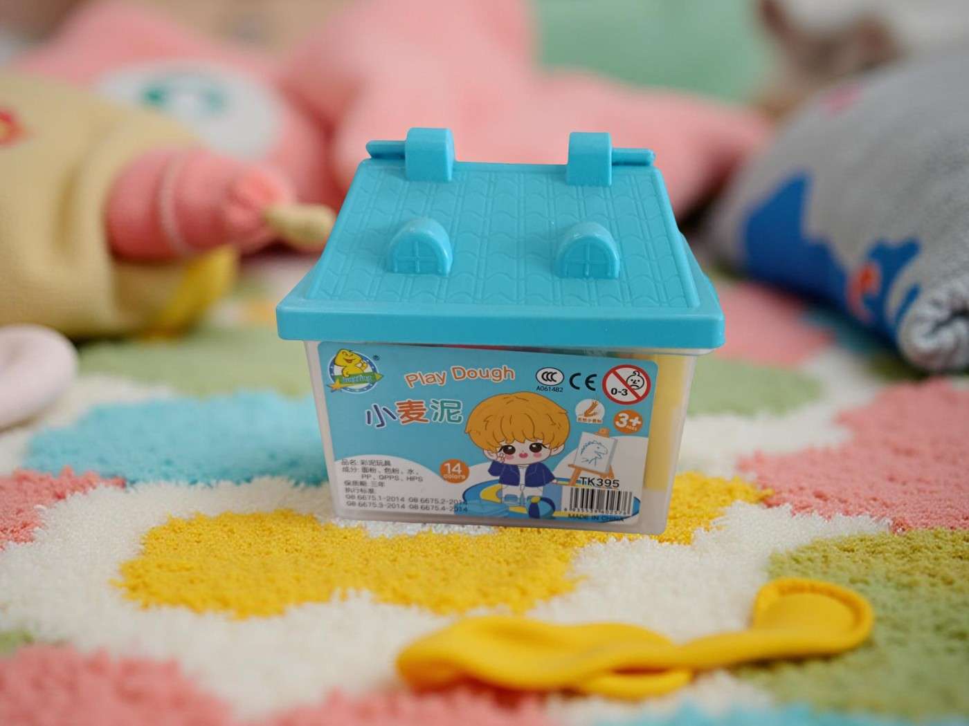 Plastilina Colorata Casuta Mare 14 culori