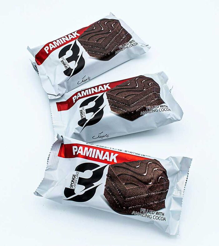 Prajitura Paminak in 3 straturi cu crema de cacao 70g este o prajitura in 3 straturi colorata de vanilie cu crema de cacao. Produsul este o gustare rapida cu un gust aparte.